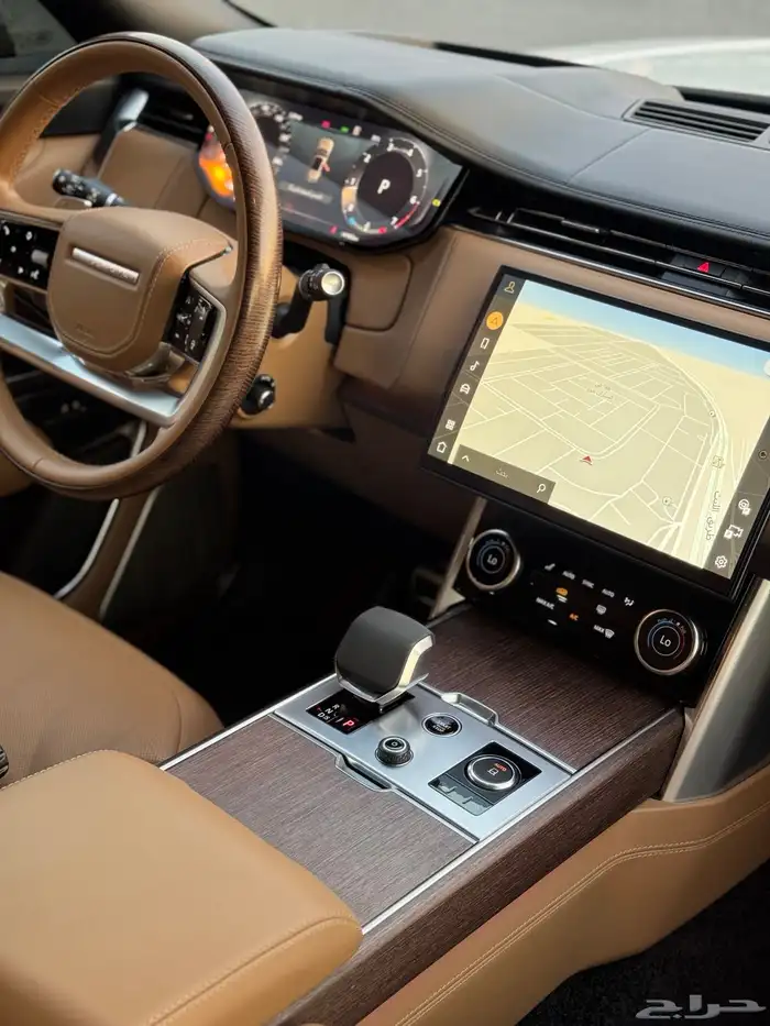 رنج روفر فوج اوتوبيقرافي 2023 V8 - ضمان وصيانة مجانية 15