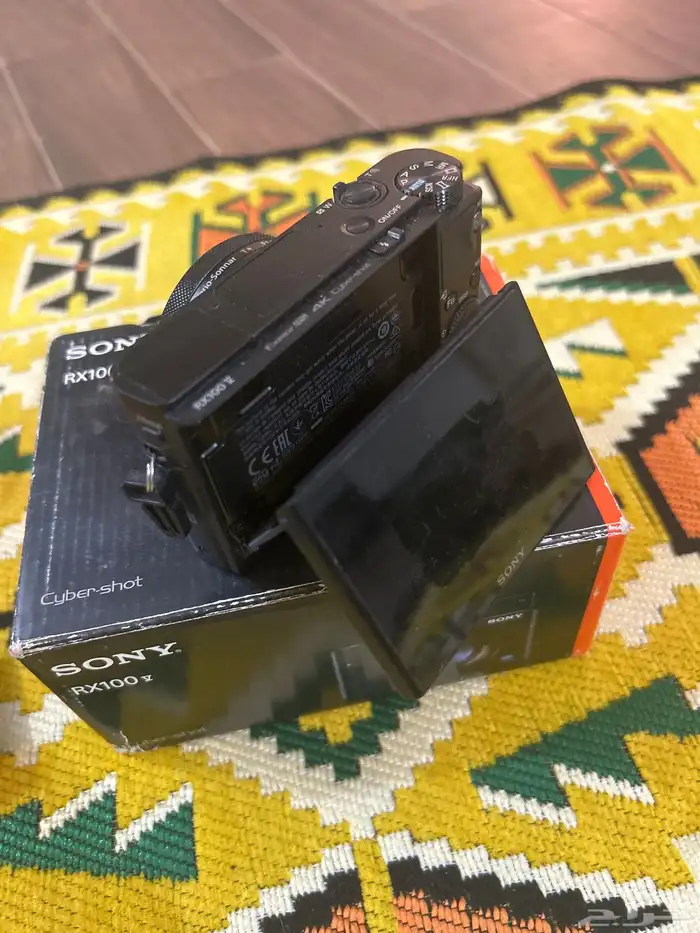 كاميرا سوني rx100v 2