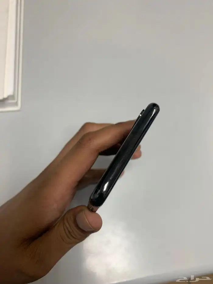 ايفون X اسود IPhone X 4