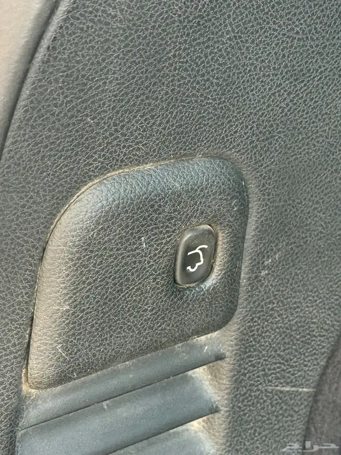 للبيع جيب جراند شيروكي 2013 17