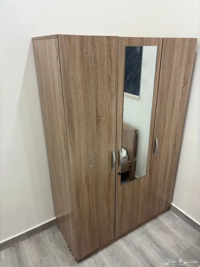 سرير ودولاب هوم بوكس 1