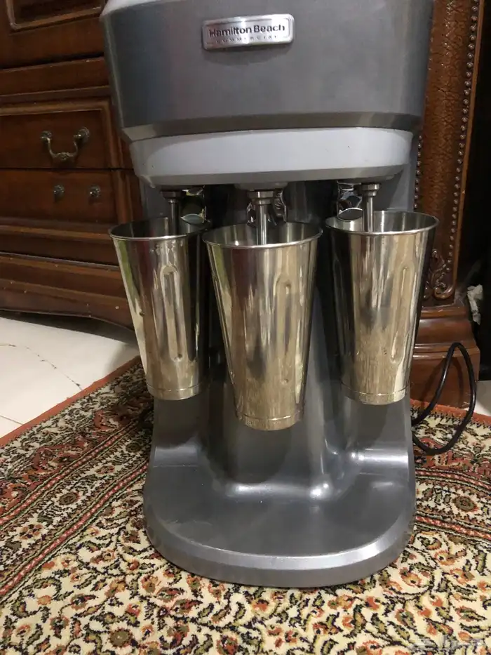 خلاط هاميلتون بيتش للمشروبات بثلاث أذرع خلاط حليب 6