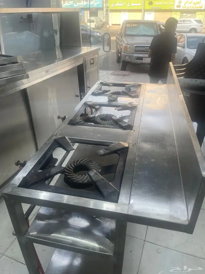 معدات مطعم استخدام شهر واحد 0