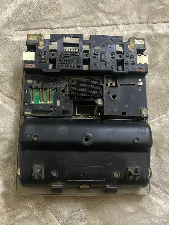 لمبه سقف كامري 1