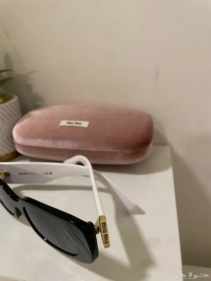 نظاره شمسيه miu miu اصليه 2