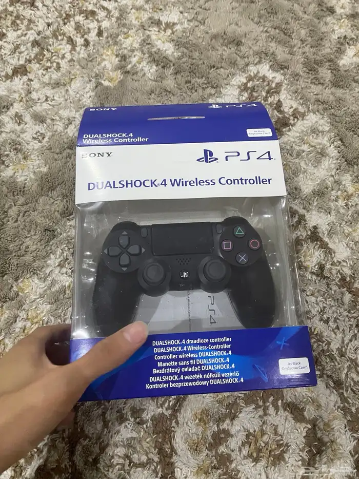 يد بلايستيشن 4 1