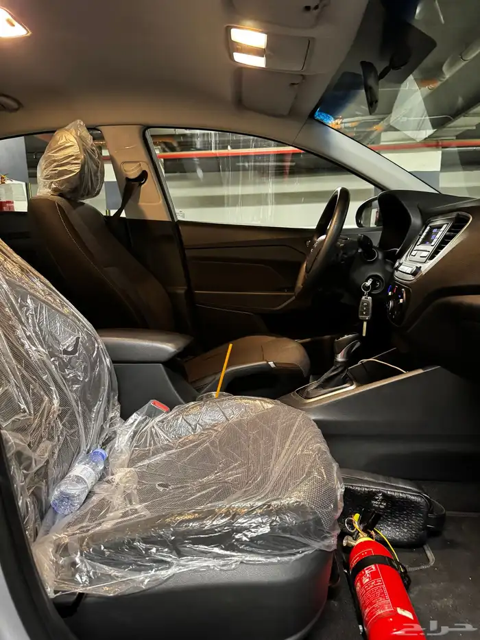 اكسنت 2022 مخزن 1.6 (تم البيع) 37