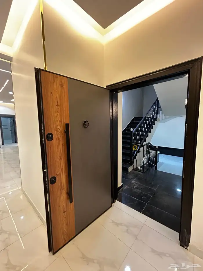 دور للبيع في حي النبلاء 422م 9