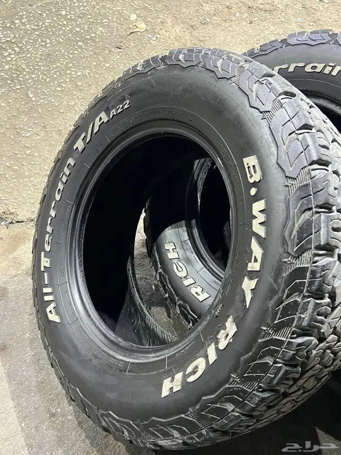 كفرات نضيفه بالمره حجري تاريخ 24 مقاس 17 15