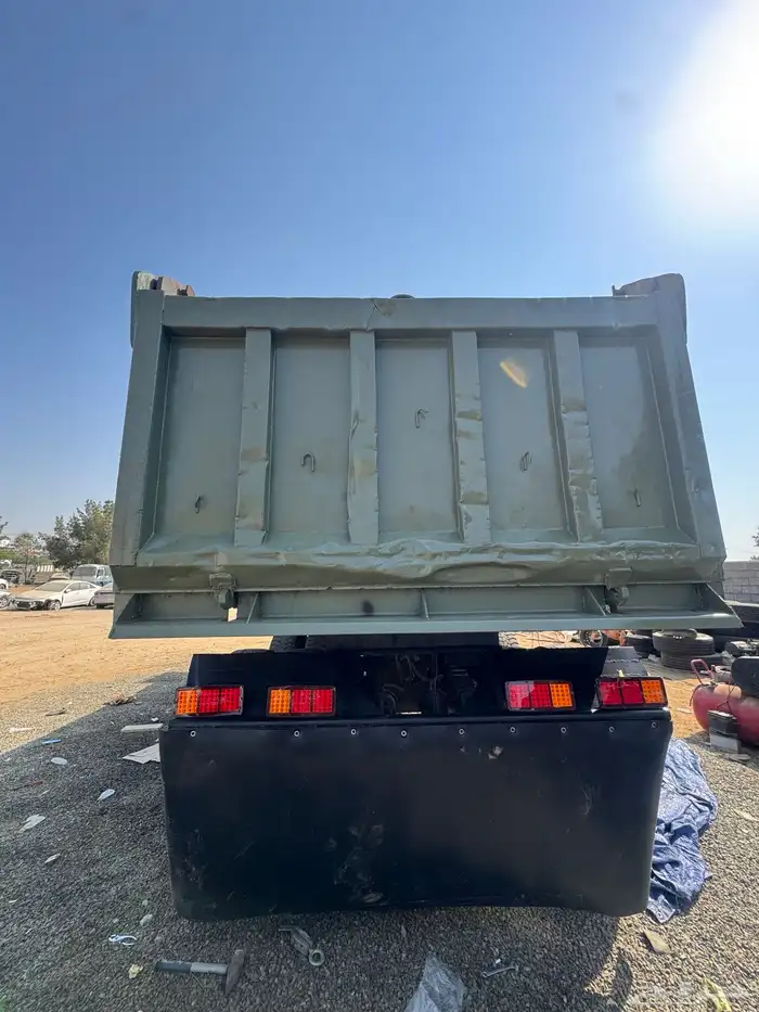 صندوق للبيع 24 0