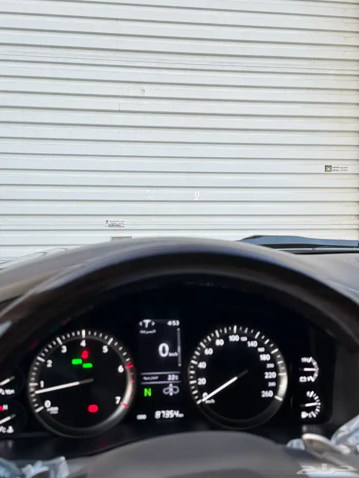 لكزس 2021 اسود 30