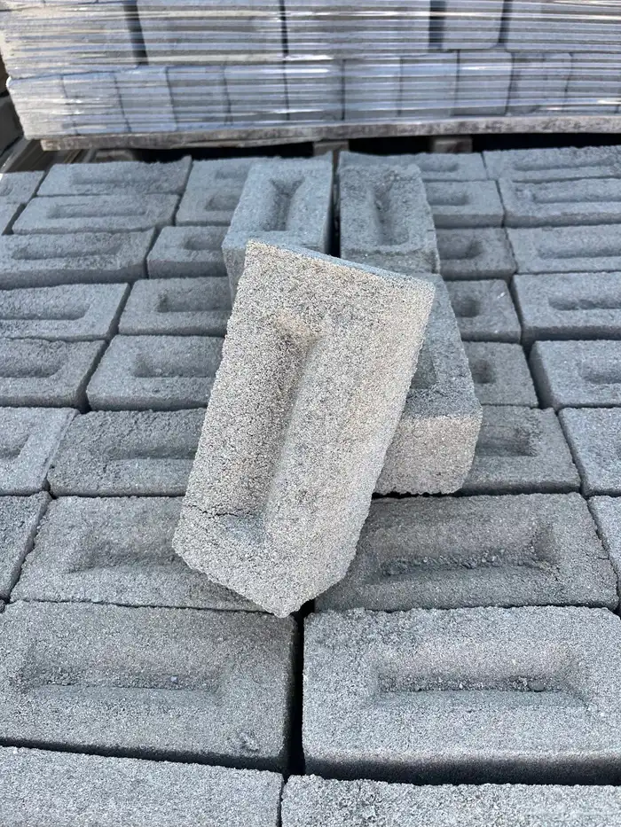 معدات مصنع طوب وداموك زراعه وخلاطه وقلاب داينه 19