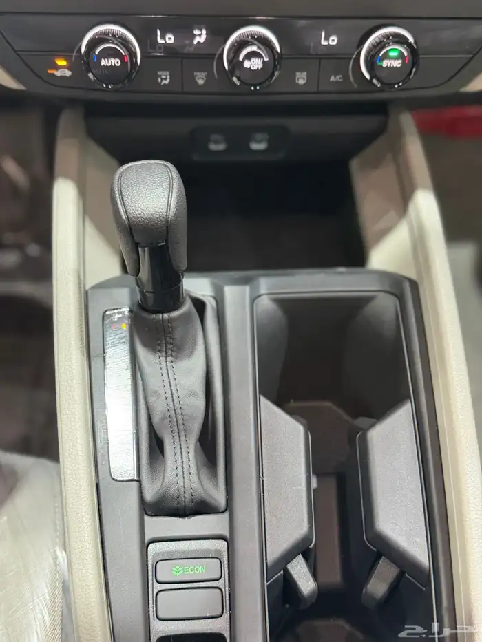 هوندا اكورد EX نص فل رادار 2025 نظام 50-50 15