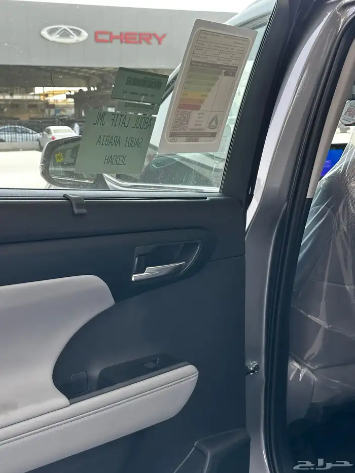 تويوتا هايلاندر GLE هايبرد الوان رمادي موديل 2025 8