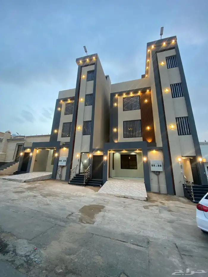 للبيع شقة دور ثاني مع سطح 6غرف ف درة الموسى 500 الف 2