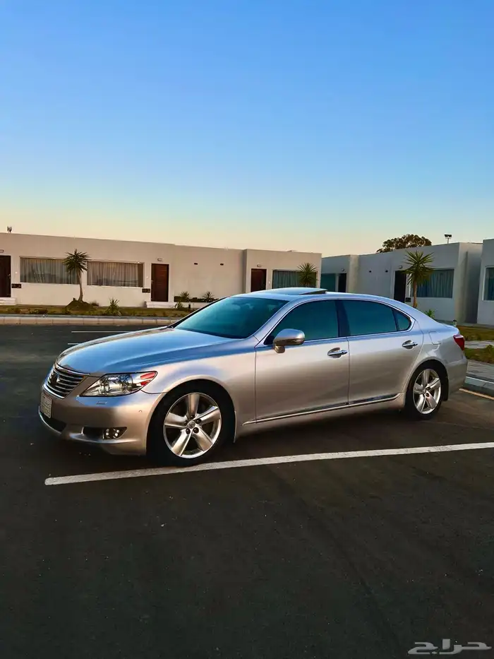 لكزس2011 460 LS نظيف 28