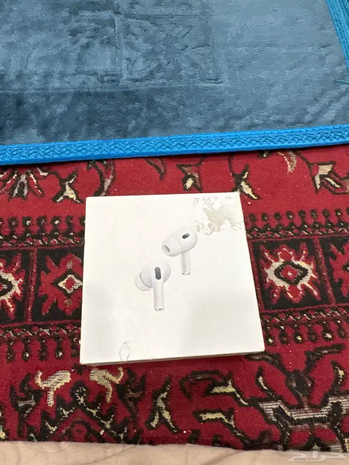 ايربودز برو 2 نظيفة جدا  استخدام 4 شهور تقريبا 0