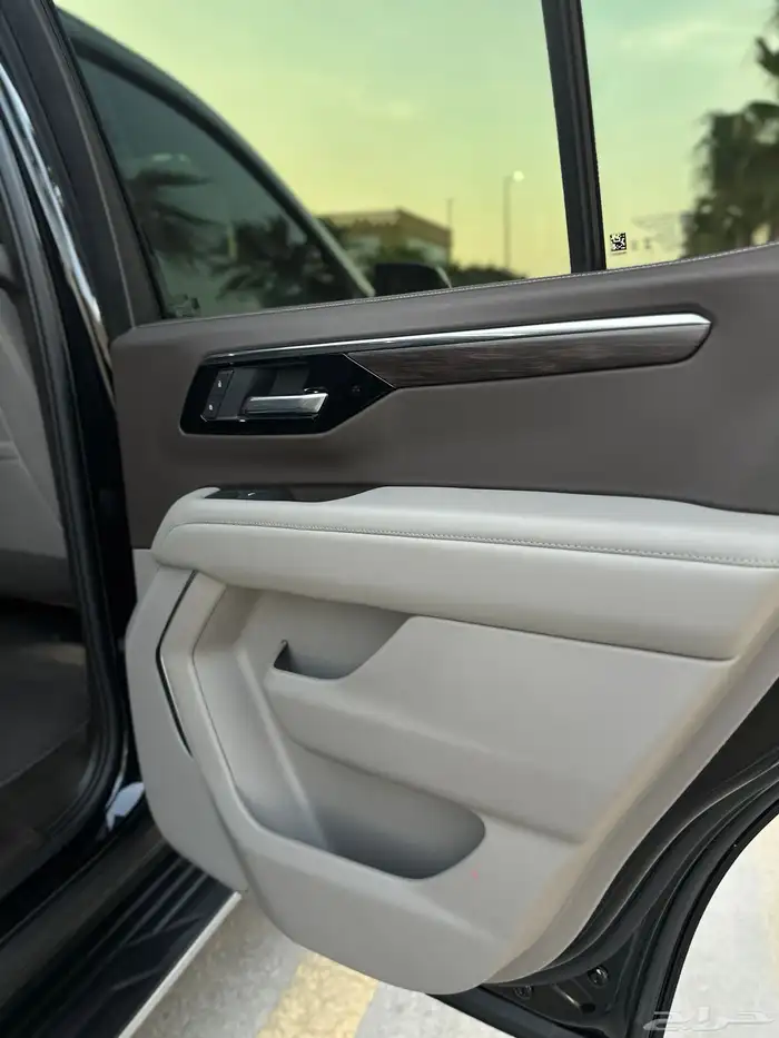 تاهو LS 2025 دبل ثلاجه بلاك ادشن 37