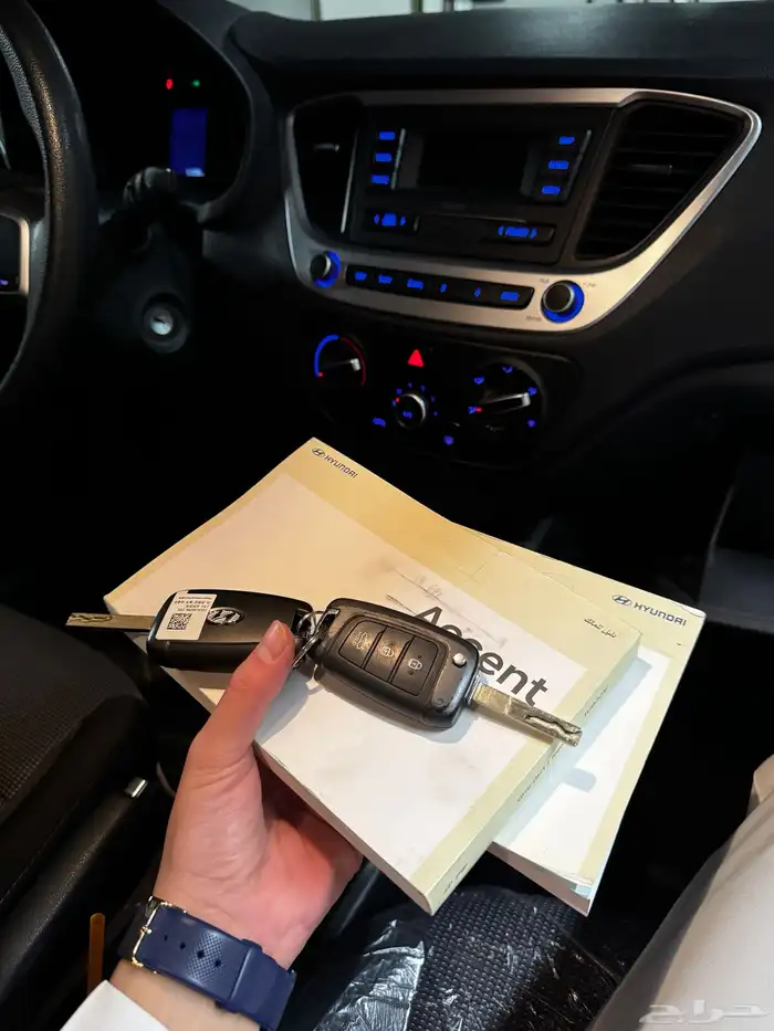 اكسنت 2022 مخزن 1.6 (تم البيع) 38