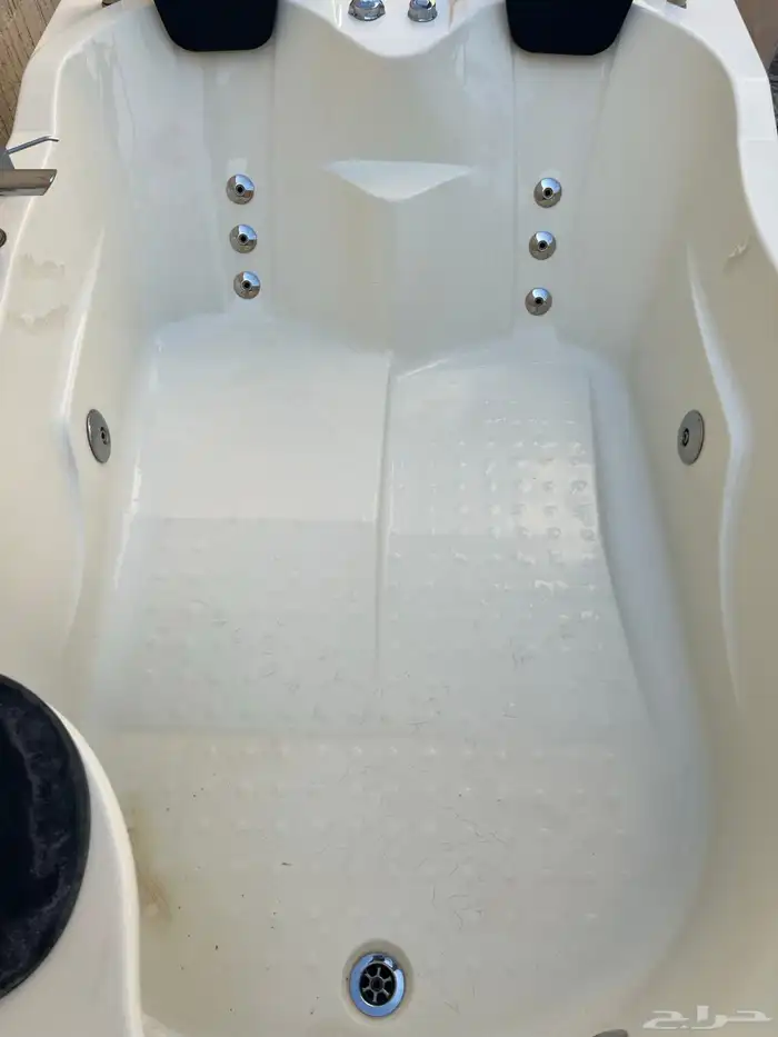 جاكوزي طول 180 سم وعرض 120 سم وارتفاع 60 سم 5