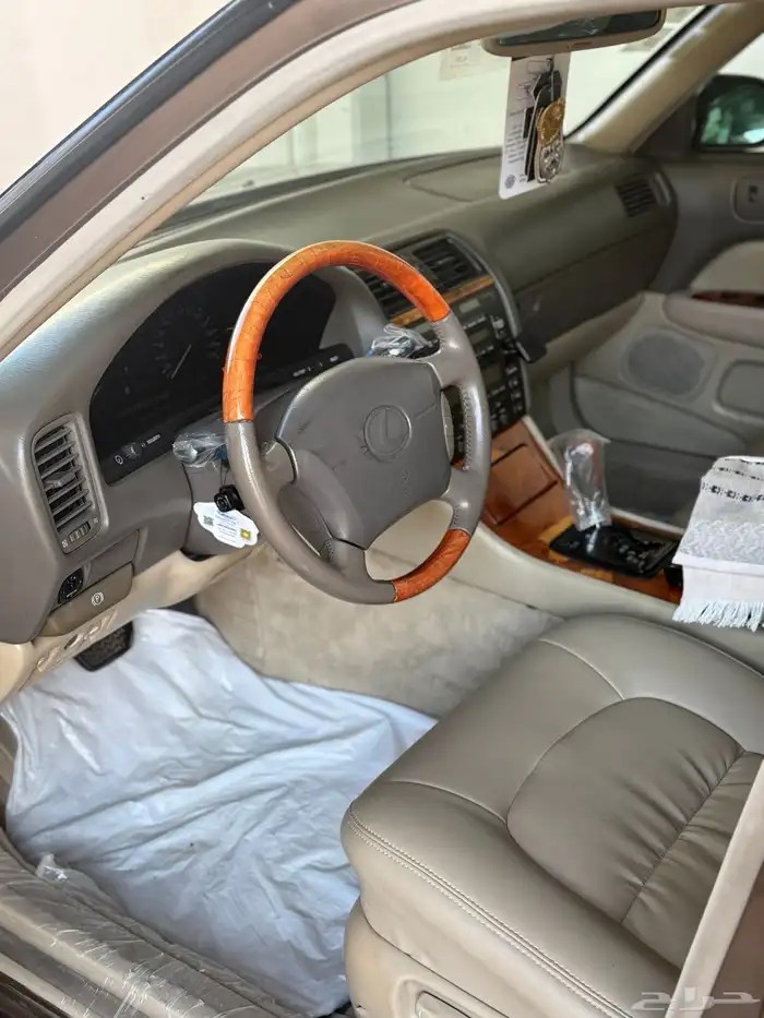 Lexus LS 400 19