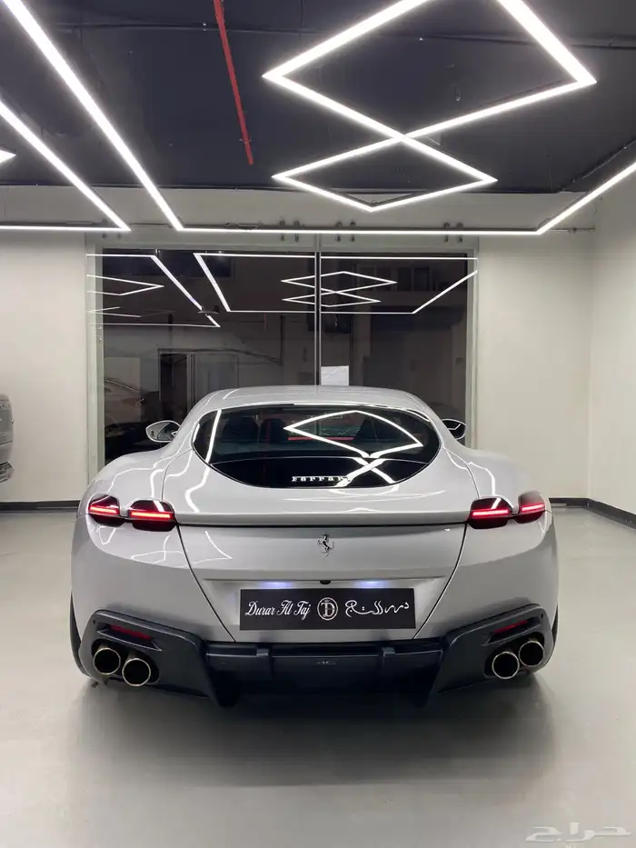 فيراري روما 6