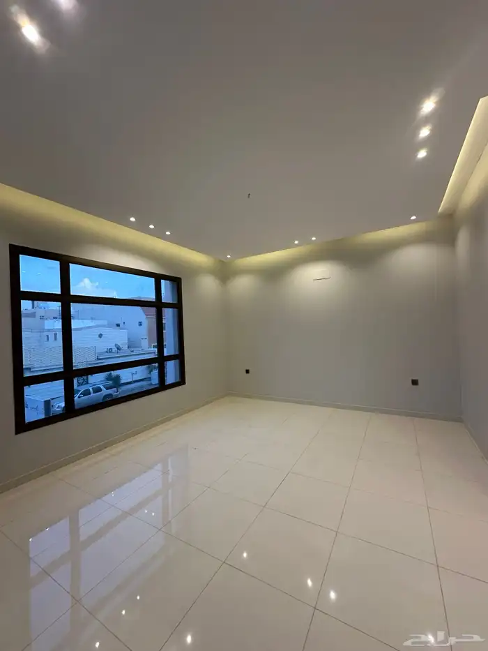 للبيع فيلا دوبلكس قريبه من الممشى والخدمات بخميس مشيط 13