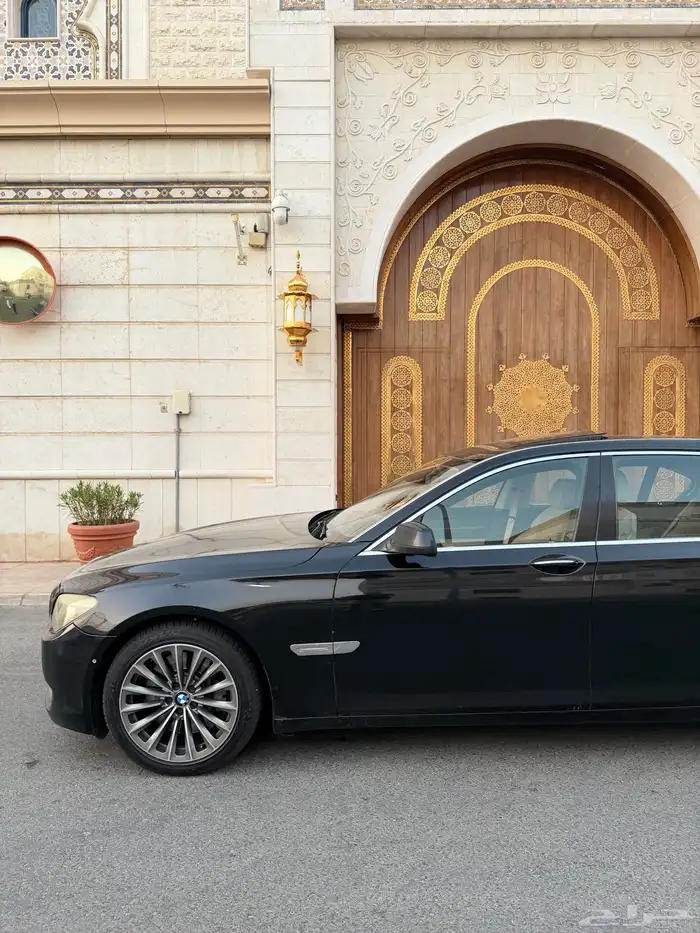 بي ام دبيلو 2009 ( مخزن ) اقبل البدل المناسب 3