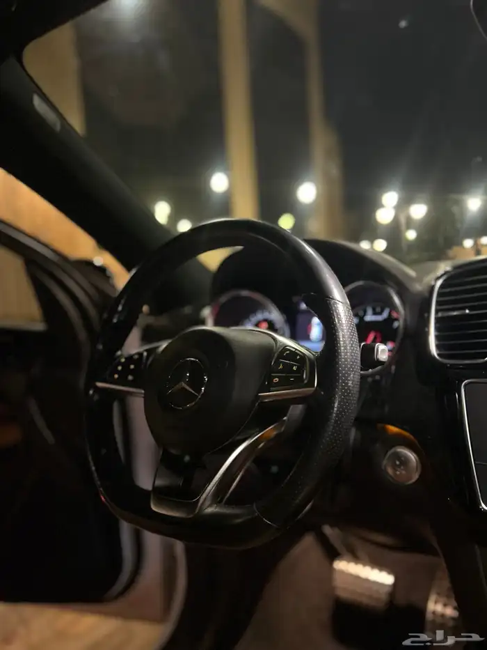 مرسيدس GLE 43 نظيف جدا 14