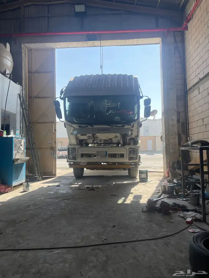 سمكري شاحنات اكتروس فولفو مان صيني 0