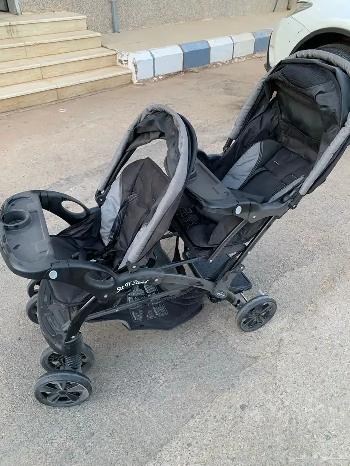 عربية اطفال توأم للبيع 0