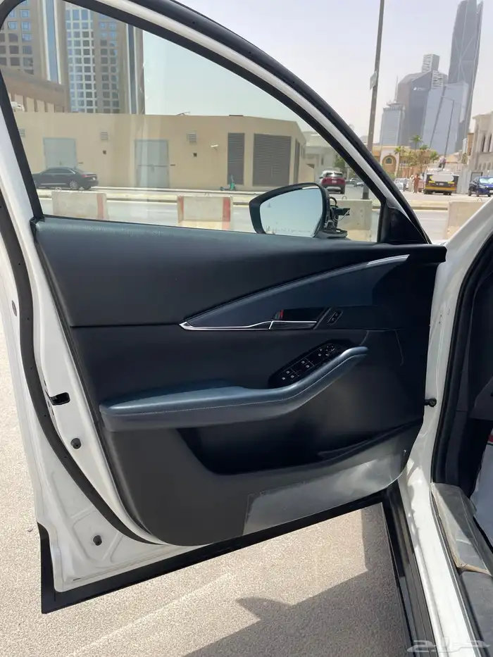 للبيع جيب مازدا CX30 10