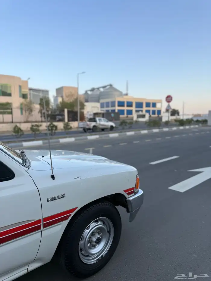 هايلوكس 1989 7