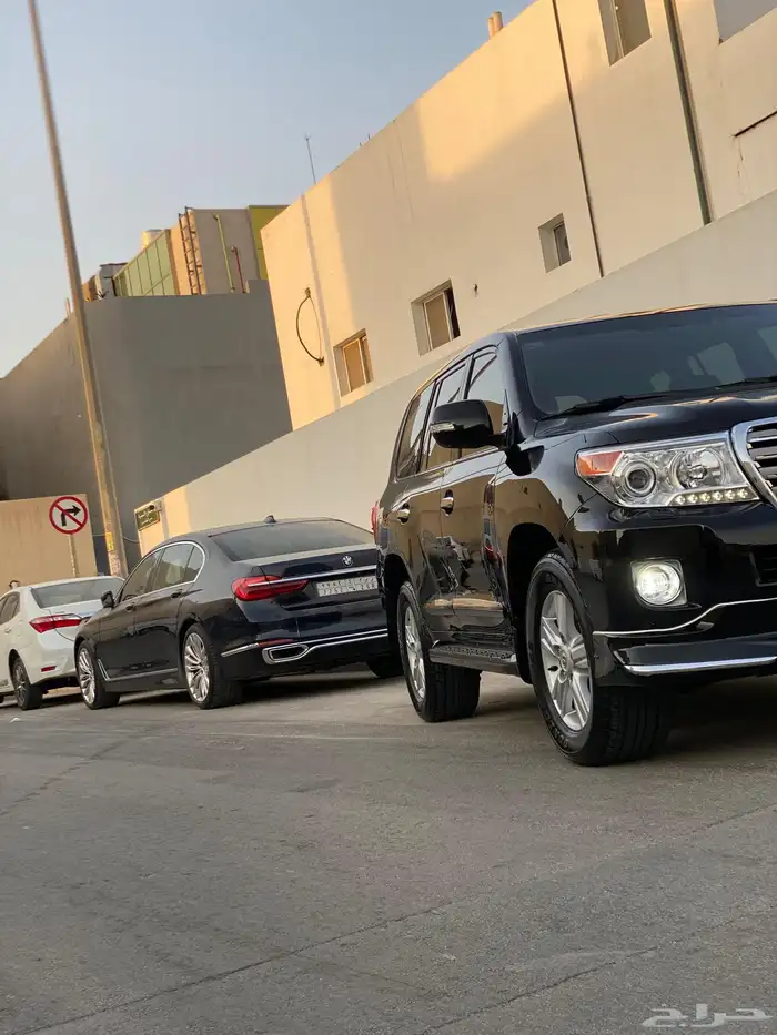 2013 VXR 5.7 Black 12