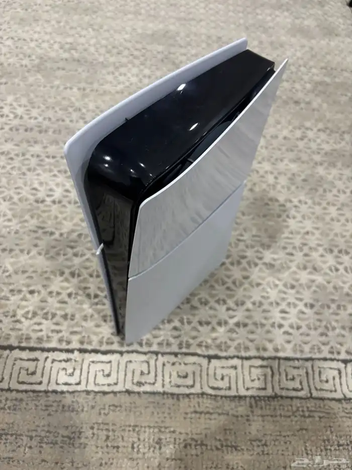 سوني 5 للبيع ب 1550 0