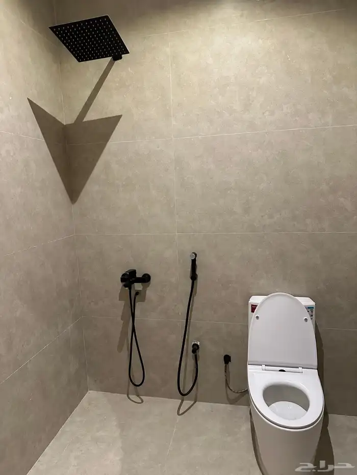 استراحه فاخره بالعمارية للايجار السنوي او اليومي 21