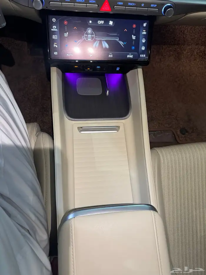 ازيرا كاليجرافي جرانديور 16