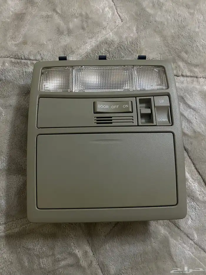 لمبه سقف كامري 0