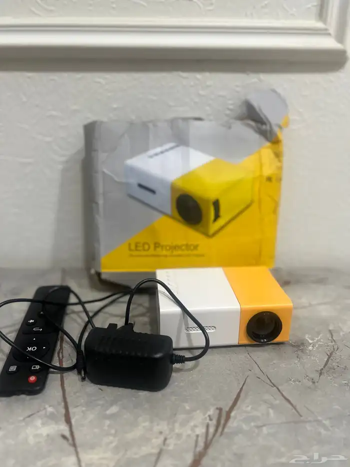 بروجكتر سهل التنقل 0
