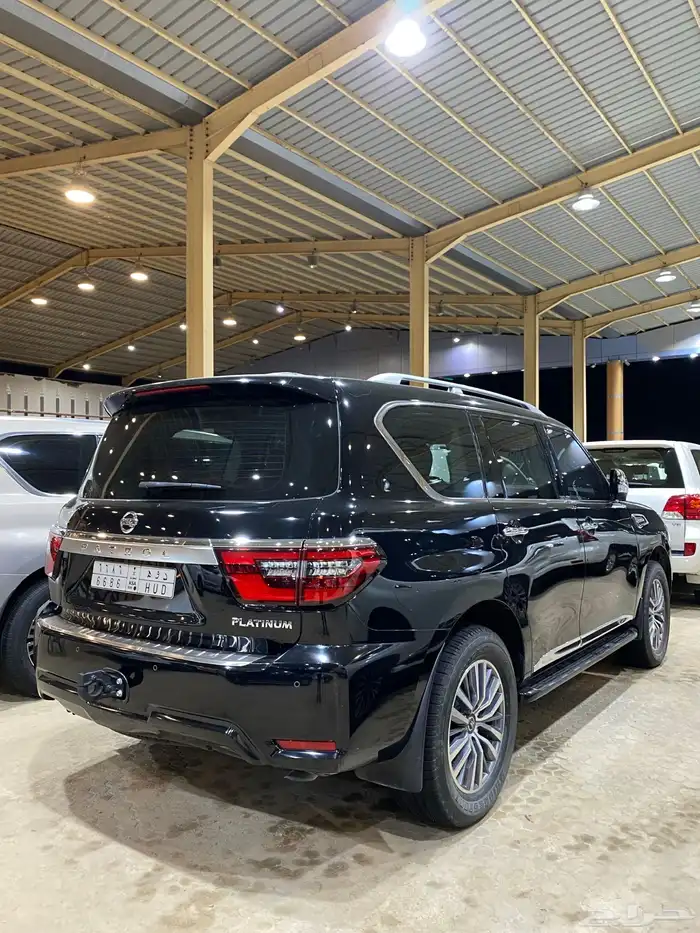 للبيع نيسان باترول 2021 بلاتينيوم سعودي عداد 105 الف 4