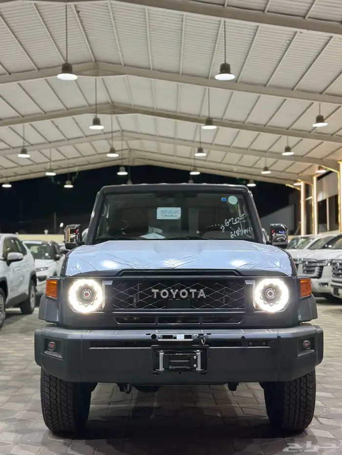 تويوتا جيب ربع رفرف فل كامل ديزل موديل 2025 1