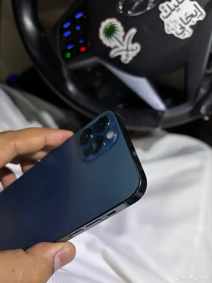 ايفون 12 برو للبيع جده 13