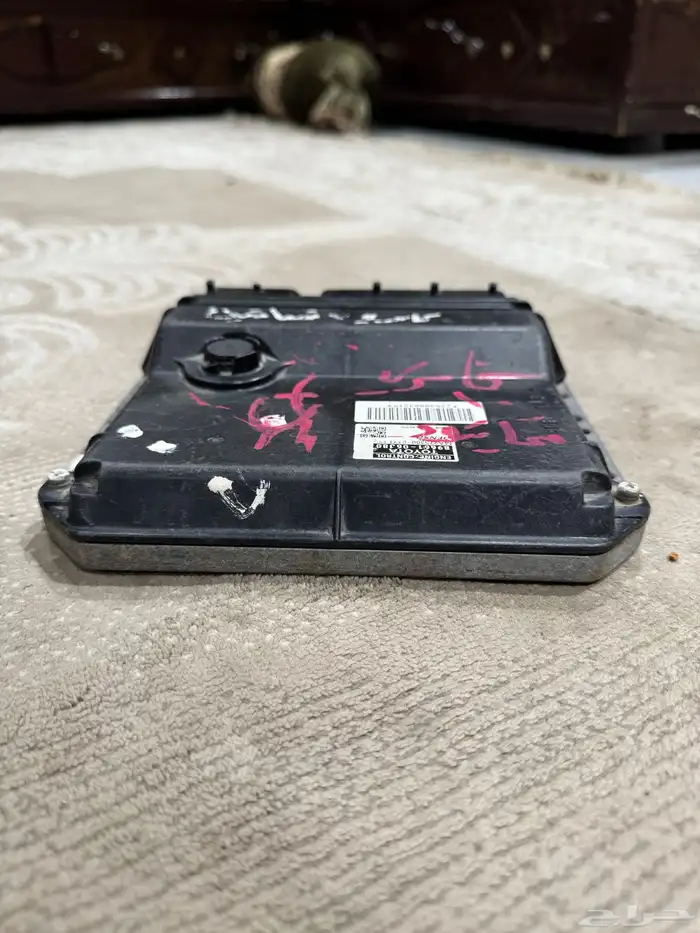 للبيع كمبيوتر كامري 2011 نظيف جدا 2