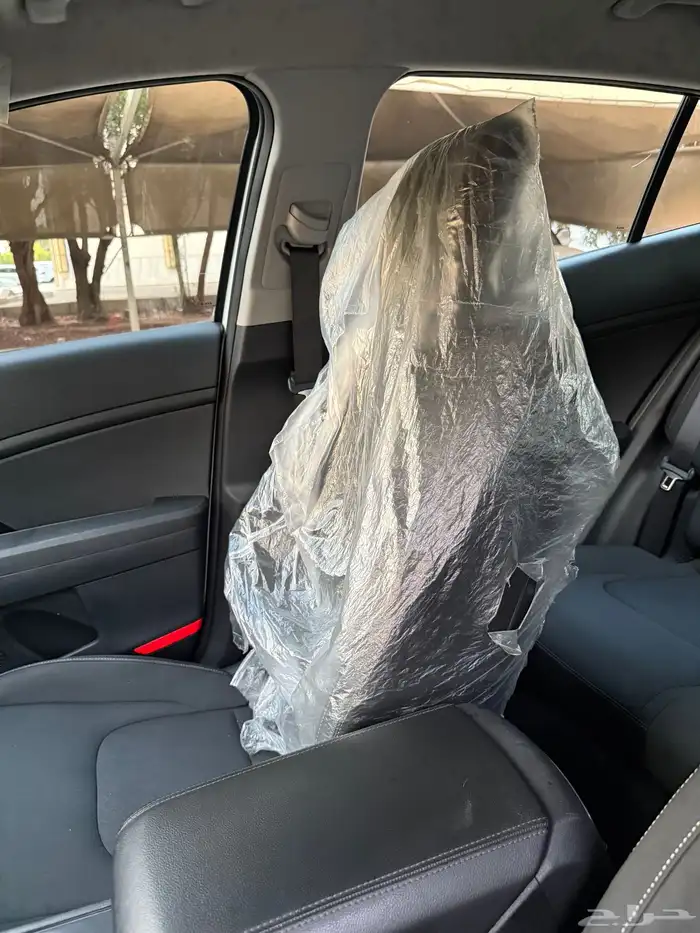 كيا سبورتاج 2024 2.0 دبل بحالة ممتازة 17