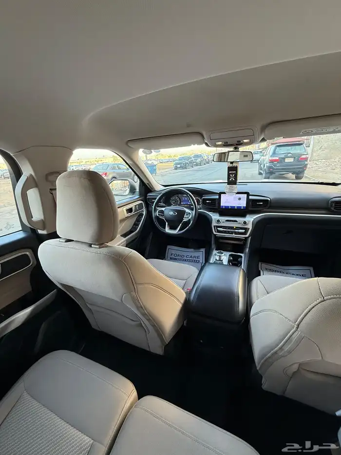 للبيع فورد اكسبلور 2022 دبل بحالة الوكالة 22