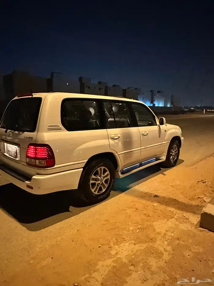 لكزس 2006LX47 15