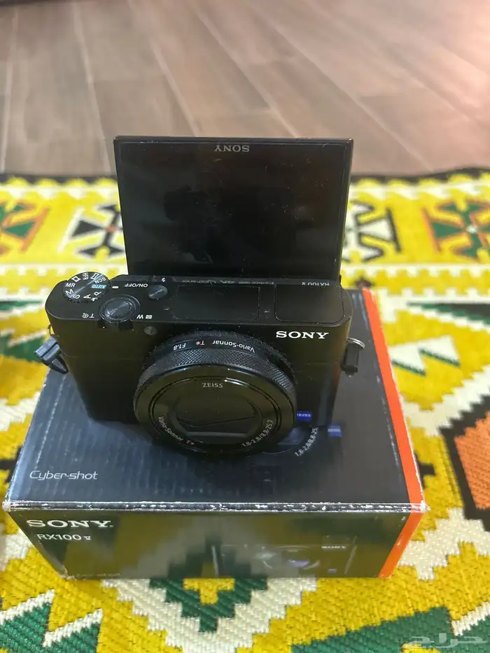 كاميرا سوني rx100v 3