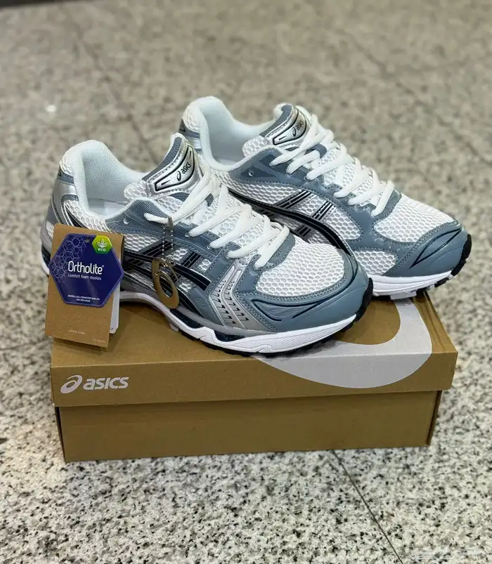 شوزات بروكس جلسرين ماكس  اون كلاود   اديداس  ديور 49