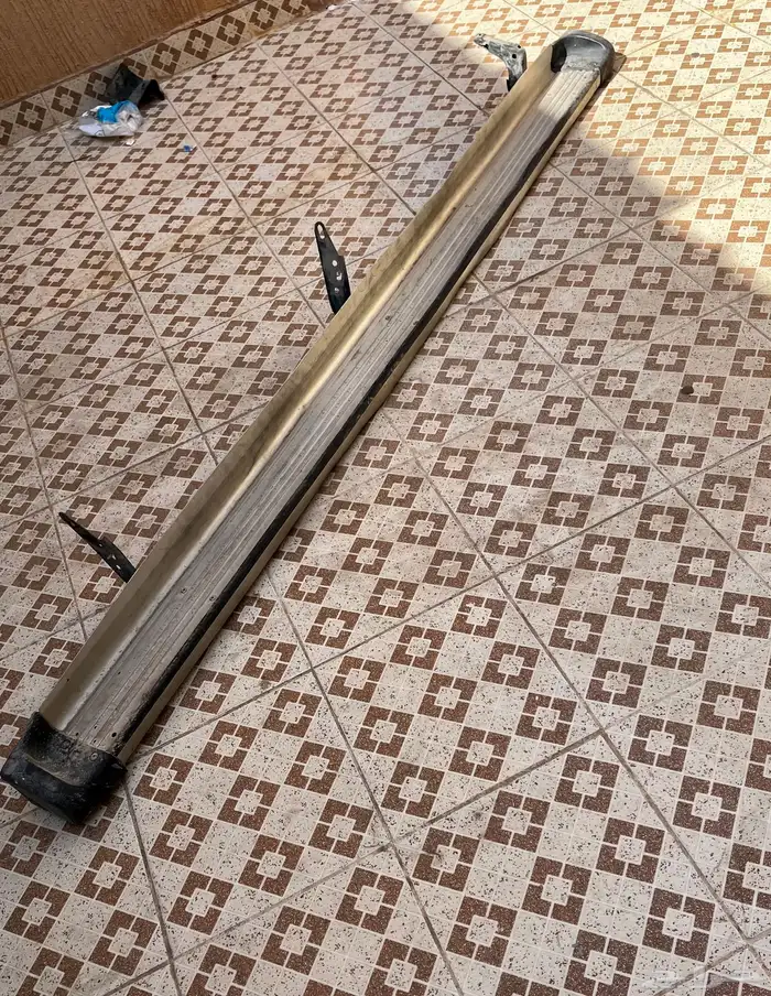 باب صندوق هايلوكس وكاله 2014 4