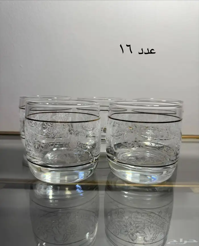 كاسات عصير كبيرة وصغيرة 0